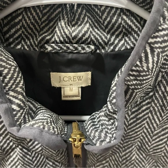 J. Crew herringbone vest 🌬️ - Picture 4 of 6